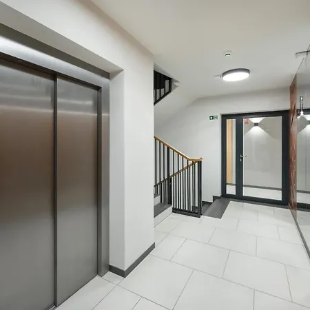 Apartmán Elegant & Cozy With Balcony By Renters Vratislav
